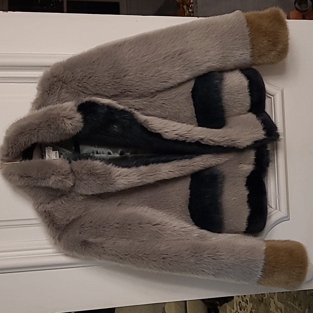 Molliolli Anthropologie Fauz fur coat